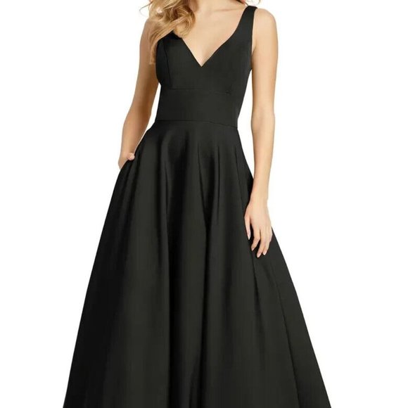 Ieena For Mac Duggal Black Empire Waist Ballgown - Picture 1 of 4